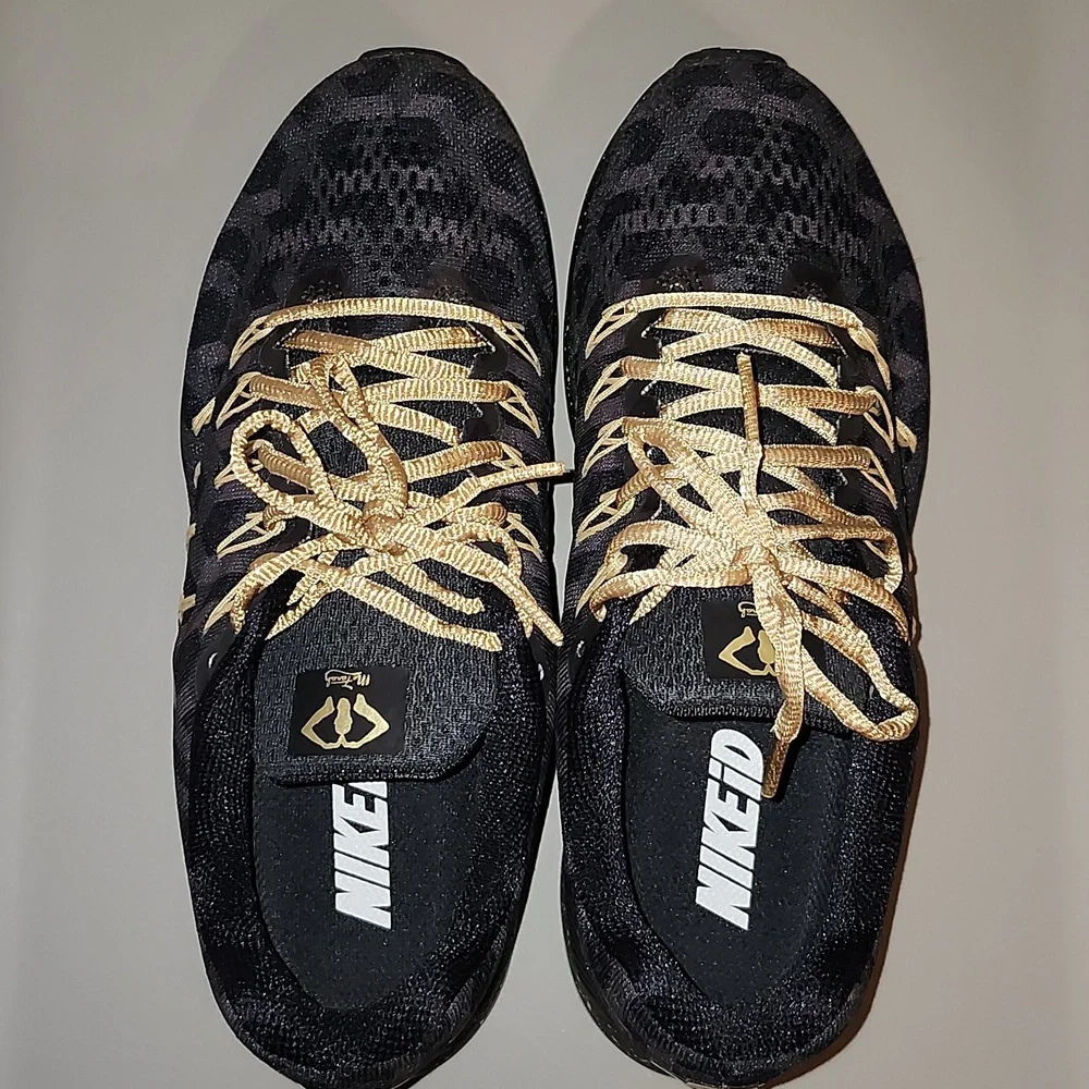 Nike Air Zoom Pegasus 33 iD (Wide) Running Shoe